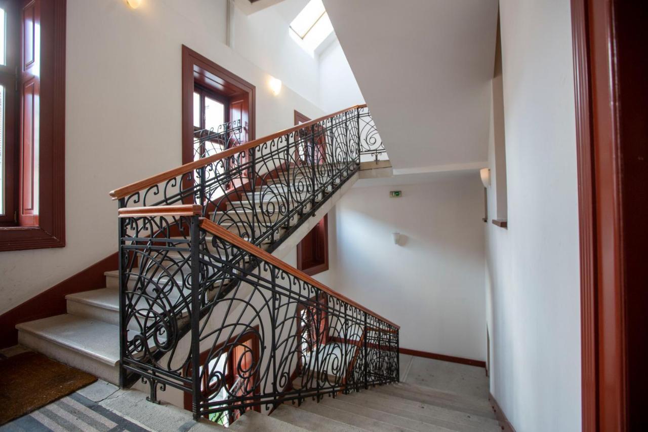 Downtown Cozy Home In The Gozsdu Garden Будапеща Екстериор снимка